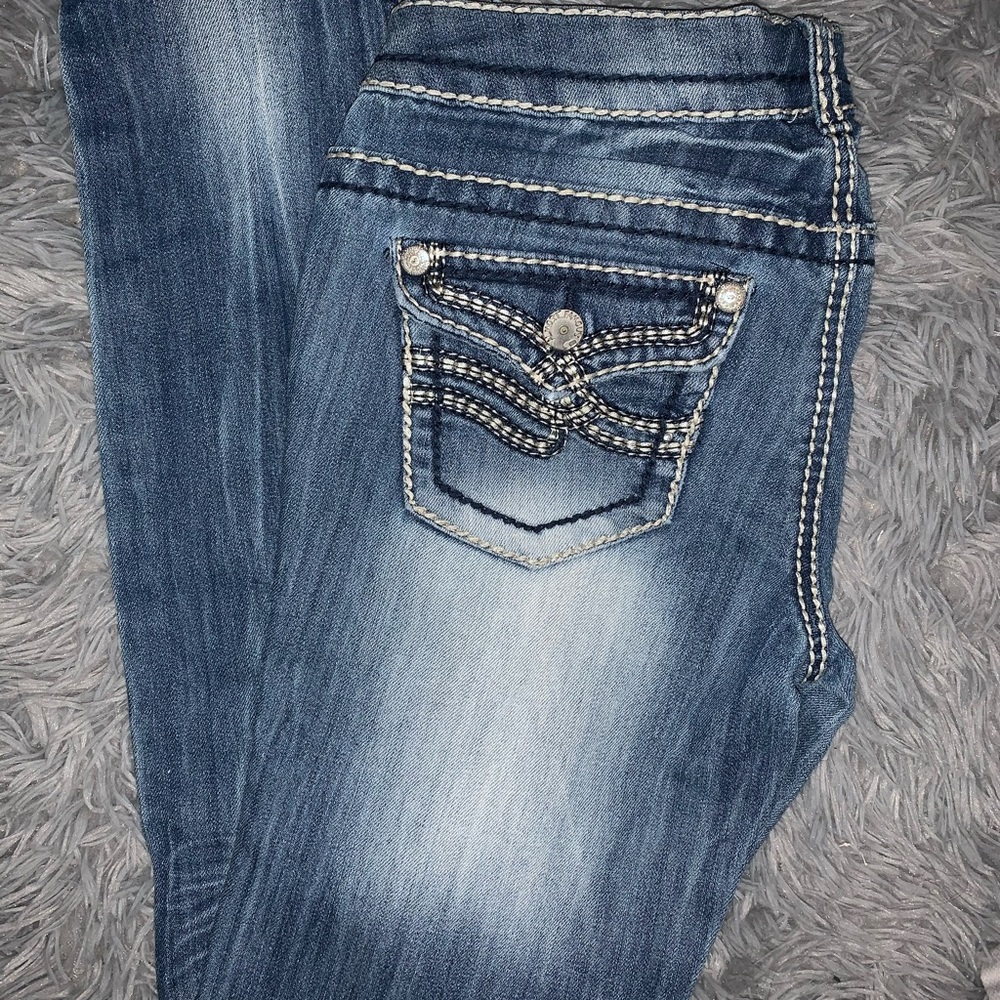 Light-Wash Skinny Jenas